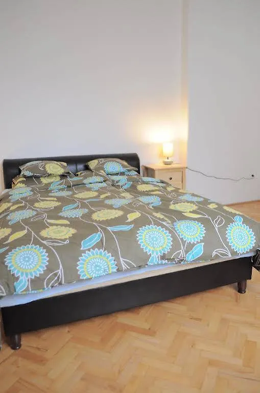 Great Buda Apartman بودابست